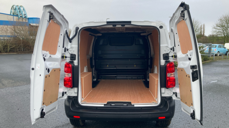 Vauxhall Vivaro L1 Diesel 1.5 Turbo D 120 Prime H1 Van